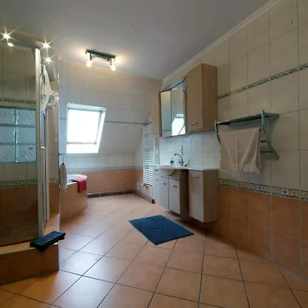 Haus Mueritz, 15 Seeadler *